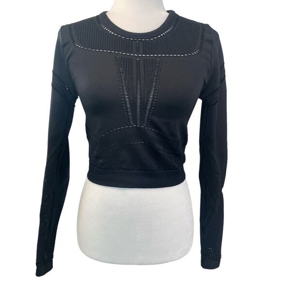 Fabletics Women’s Jaymee Mesh Long-Sleeve Top Black Size Medium Crop Seamless - Picture 3 of 7